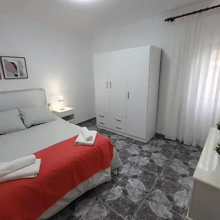 Coral 1 - 4 Bed In Abrigos Lejlighed *